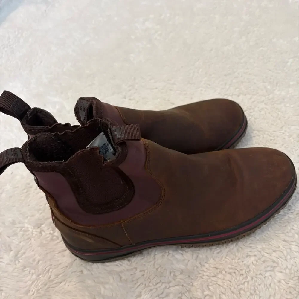 Pajar Men's 8 Gavel Pull Up Chelsea Boot Brown Leather Gorpcore Hiking Outdoors